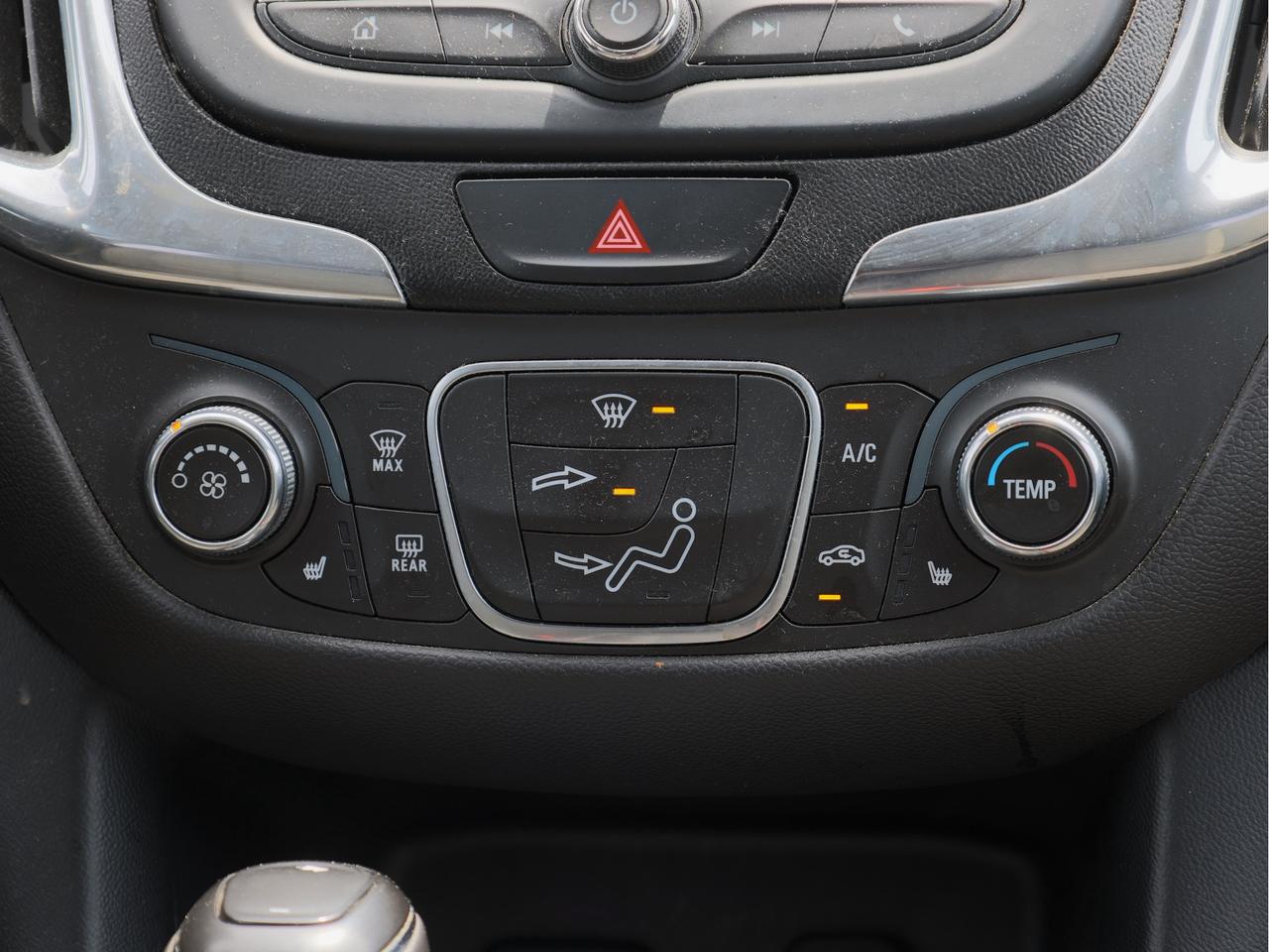 2018 Chevrolet Equinox LT   Push Start   Heated Seat   Backup Camera Photo