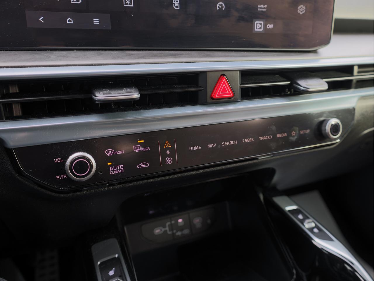 2024 Kia Sorento X-Pro AWD   Bose   Blindview Monitor   Leather Photo