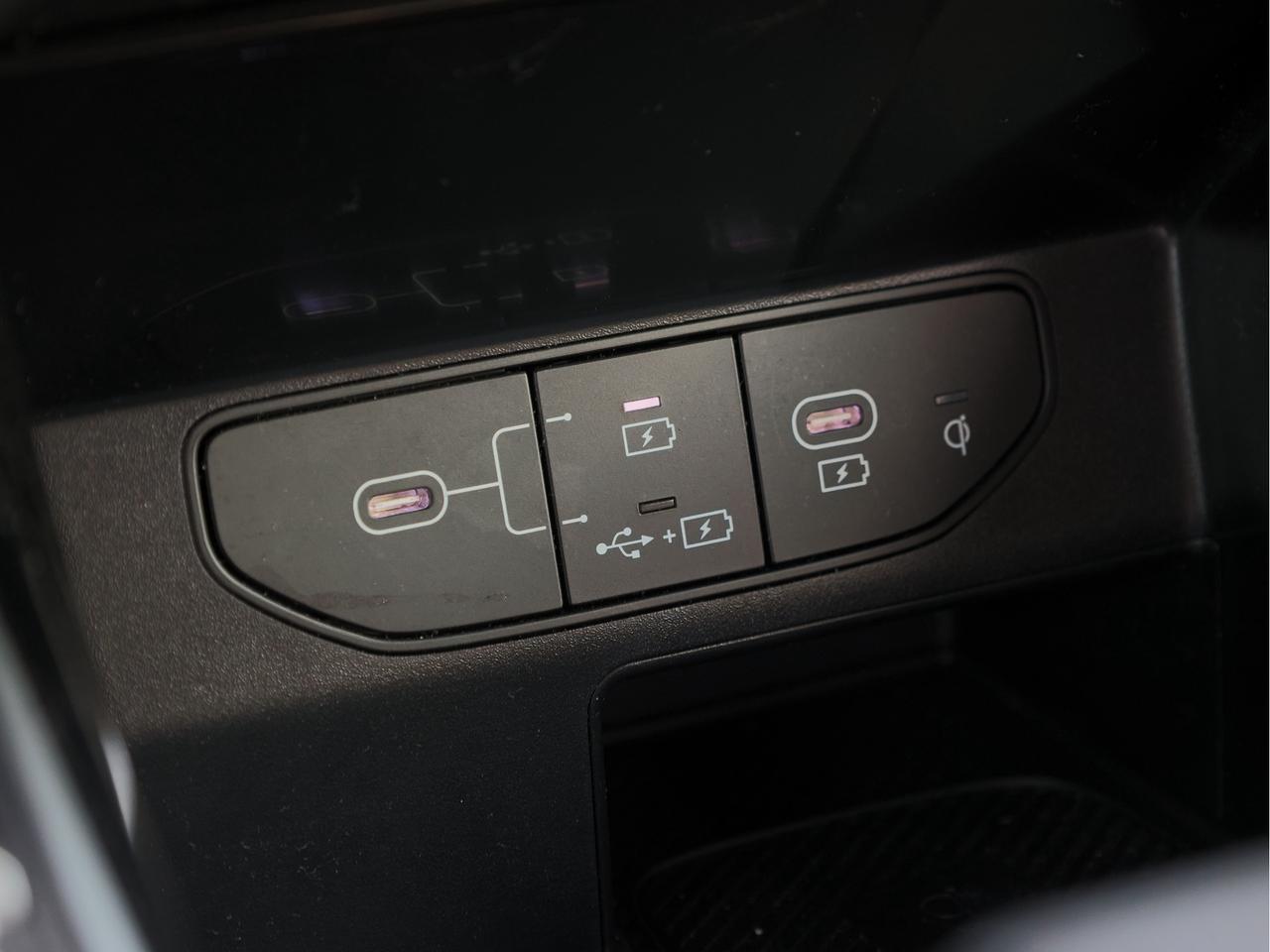 2024 Kia Sorento X-Pro AWD   Bose   Blindview Monitor   Leather Photo