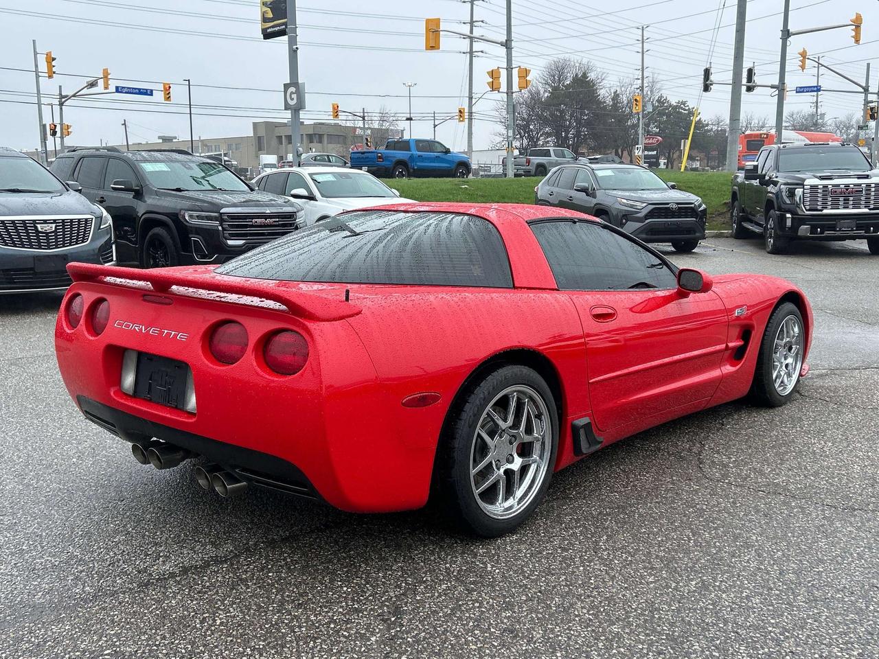 2001 Chevrolet Corvette LS1 Photo