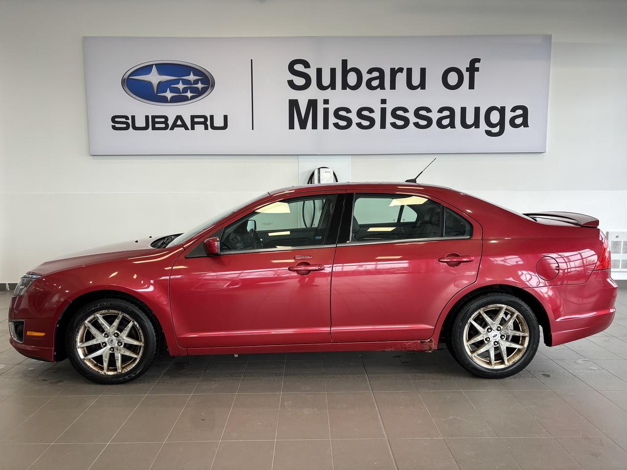 2010 Ford Fusion CLEAN CARFAX   1 OWNER   SOLD AS IS   SUNROOF Photo