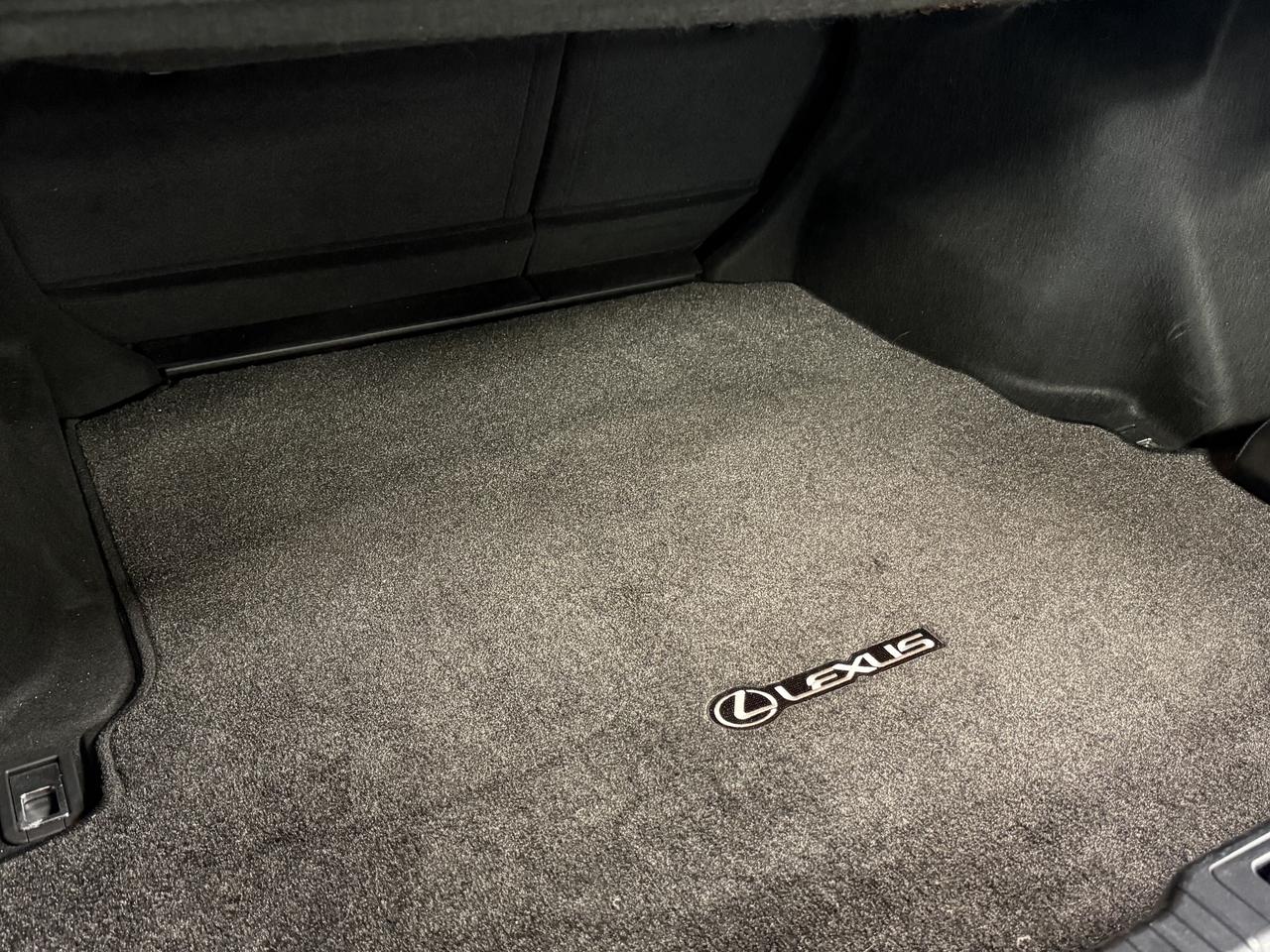 2024 Lexus IS No Accidents l IS300 l AWD l Lexus Warranty l V6 Photo