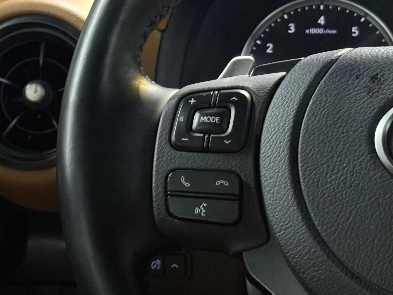 2024 Lexus IS No Accidents l IS300 l AWD l Lexus Warranty l V6 Photo
