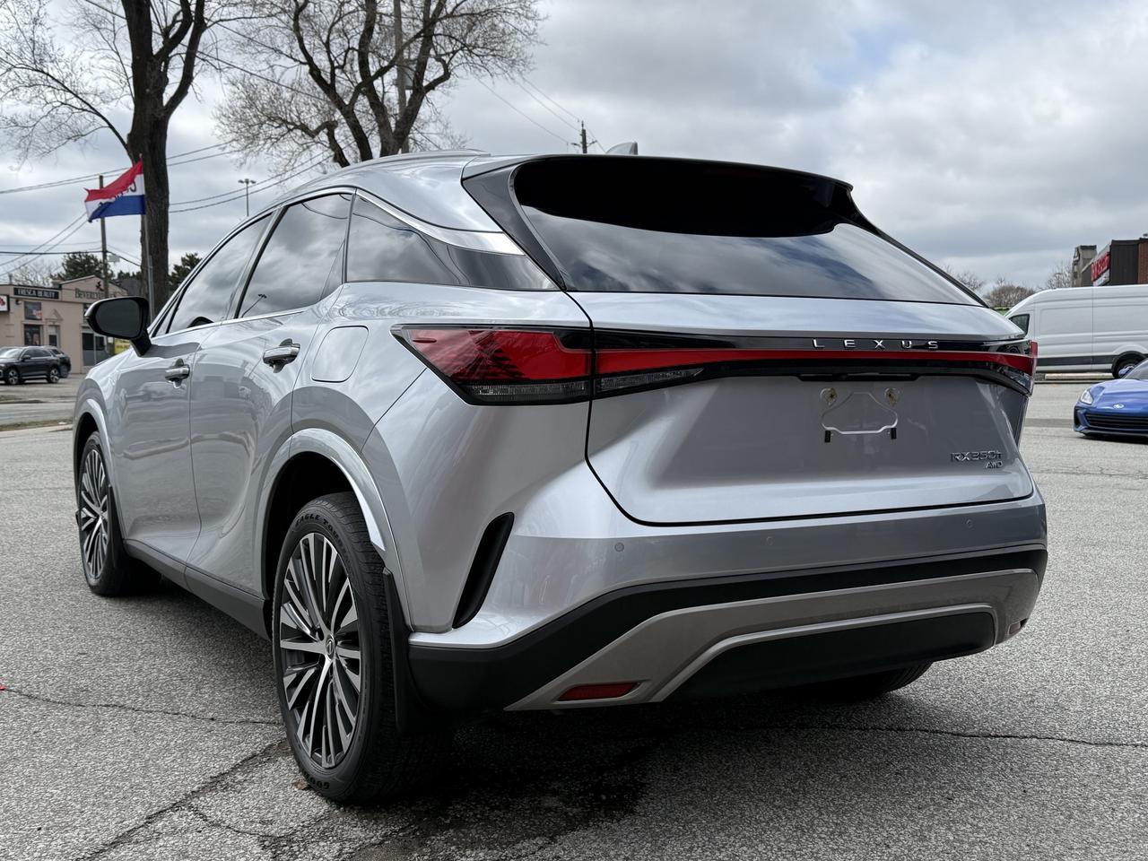 2024 Lexus RX Navigation   Luxury l Lexus Warranty l Hybrid l Photo4