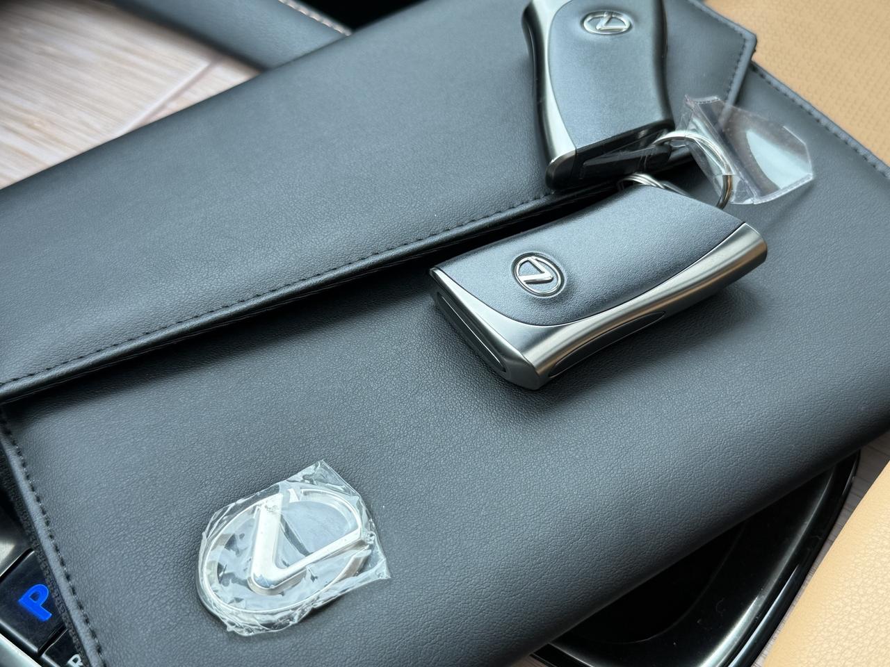 2024 Lexus RX Navigation   Luxury l Lexus Warranty l Hybrid l Photo