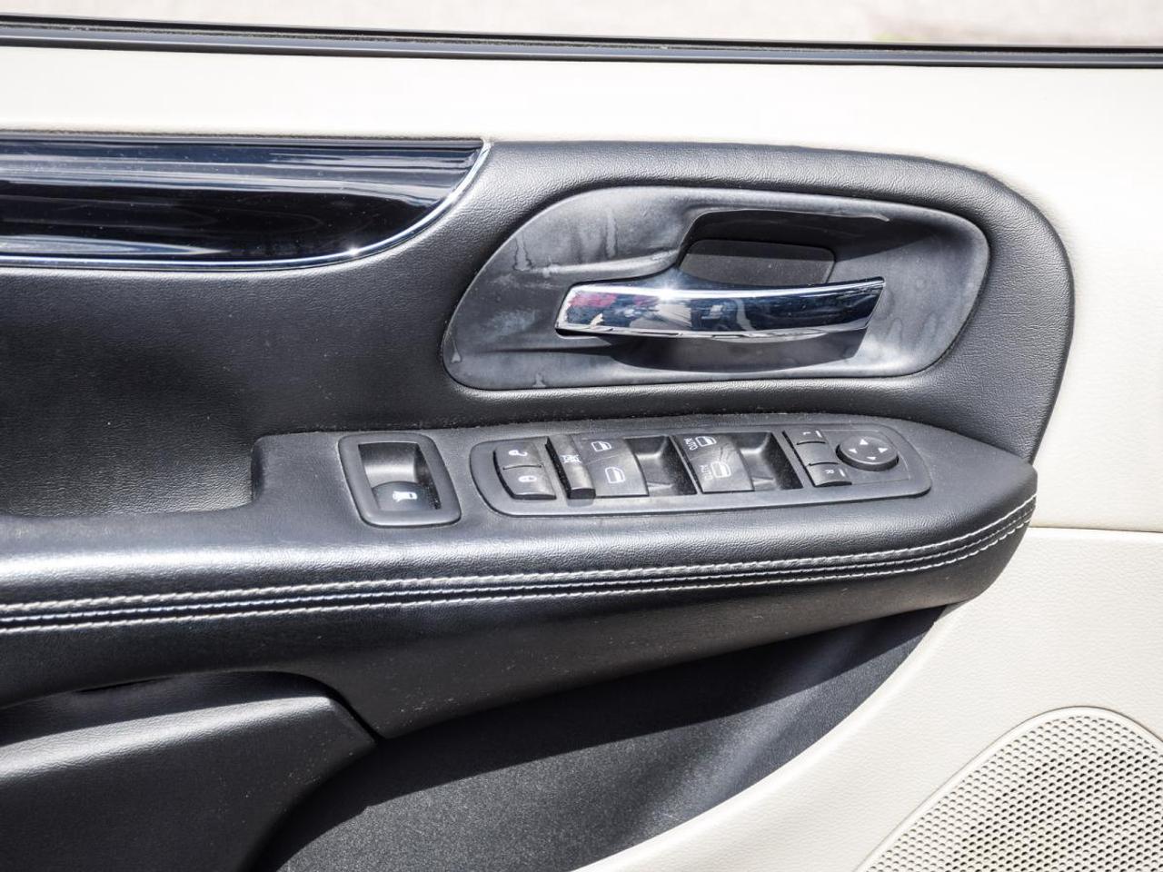 2016 Dodge Grand Caravan SXT Premium Plus   AS-IS, YOU CERTIFY YOU SAVE Photo