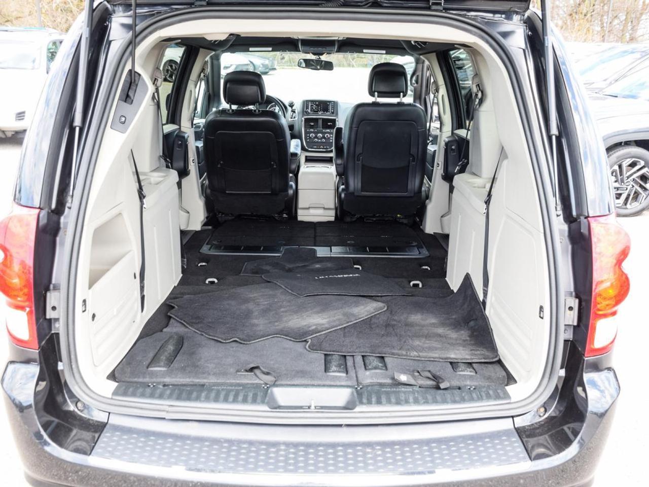 2016 Dodge Grand Caravan SXT Premium Plus   AS-IS, YOU CERTIFY YOU SAVE Photo