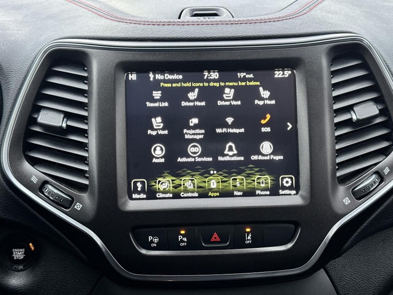 2021 Jeep Cherokee Trailhawk Photo