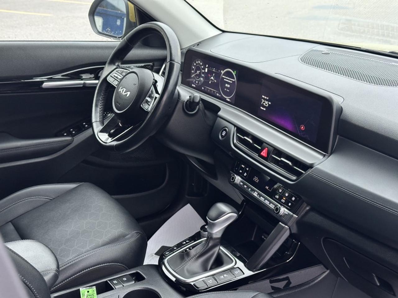 2024 Kia Seltos EX PREMIUM Photo