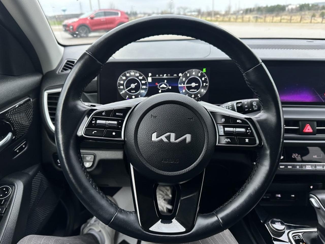 2024 Kia Seltos EX PREMIUM Photo