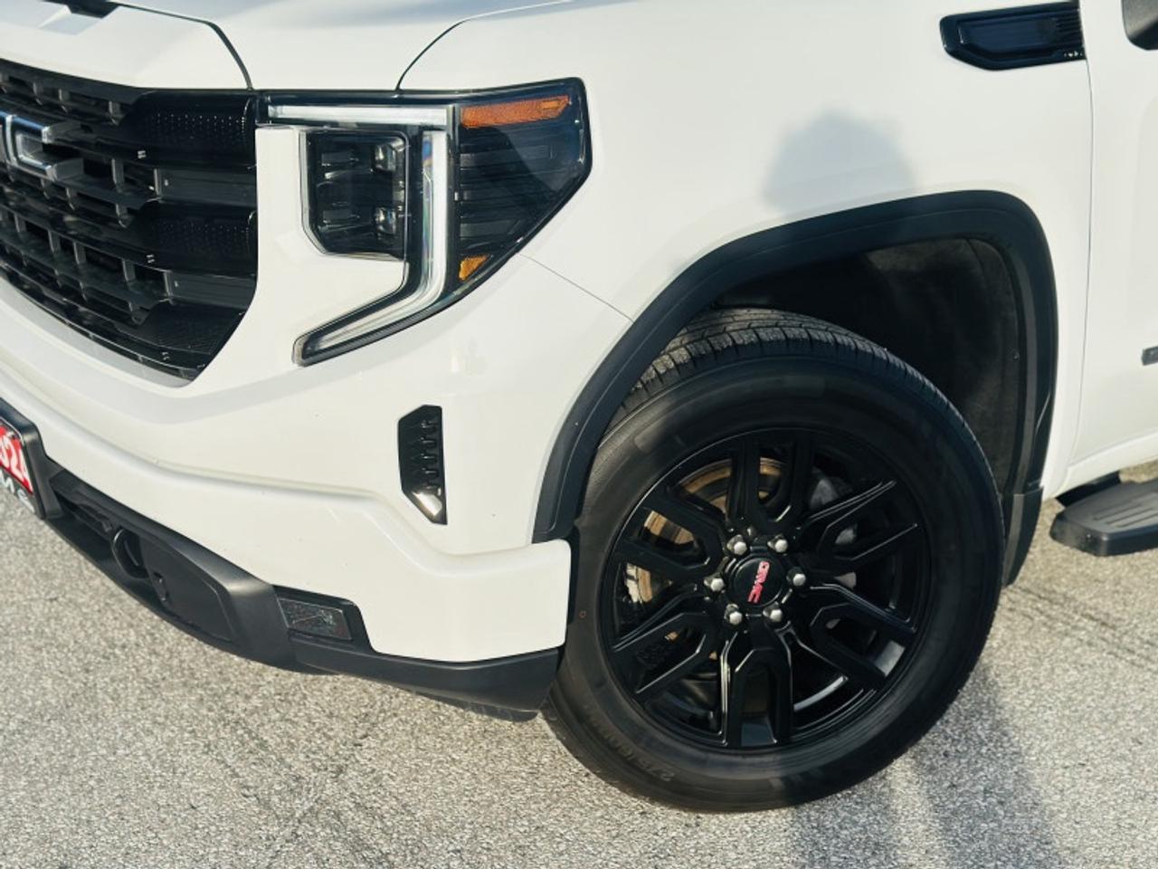 2024 GMC Sierra 1500 ELEVATION Photo