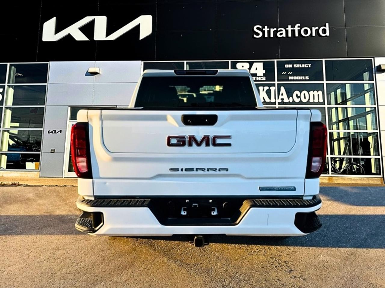 2024 GMC Sierra 1500 ELEVATION Photo3