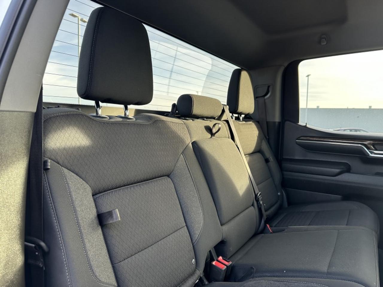 2024 GMC Sierra 1500 ELEVATION Photo