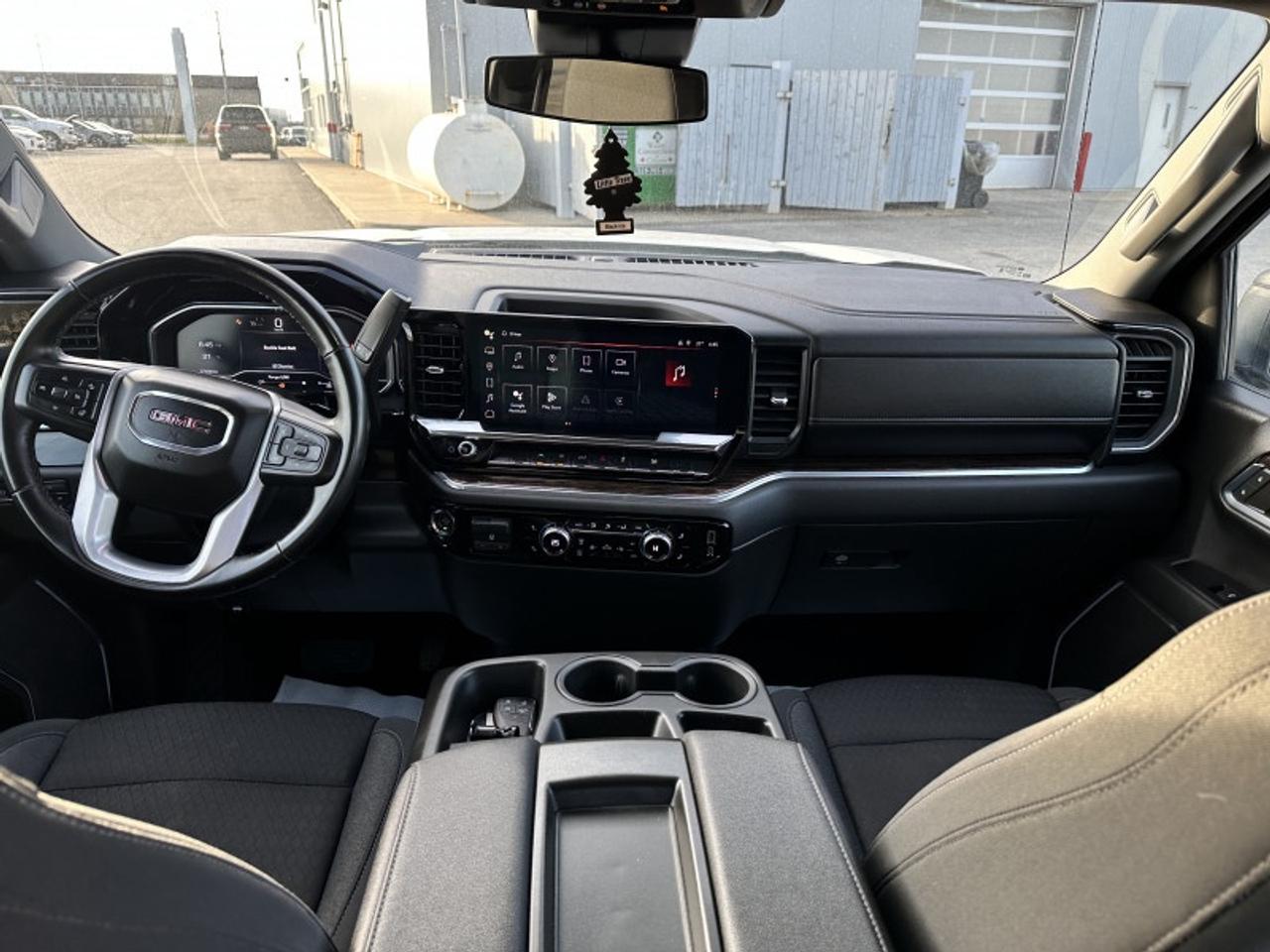 2024 GMC Sierra 1500 ELEVATION Photo