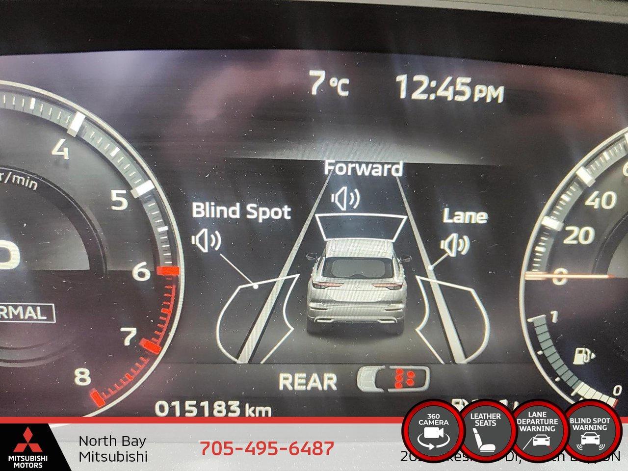 2024 Mitsubishi Outlander SEL Photo