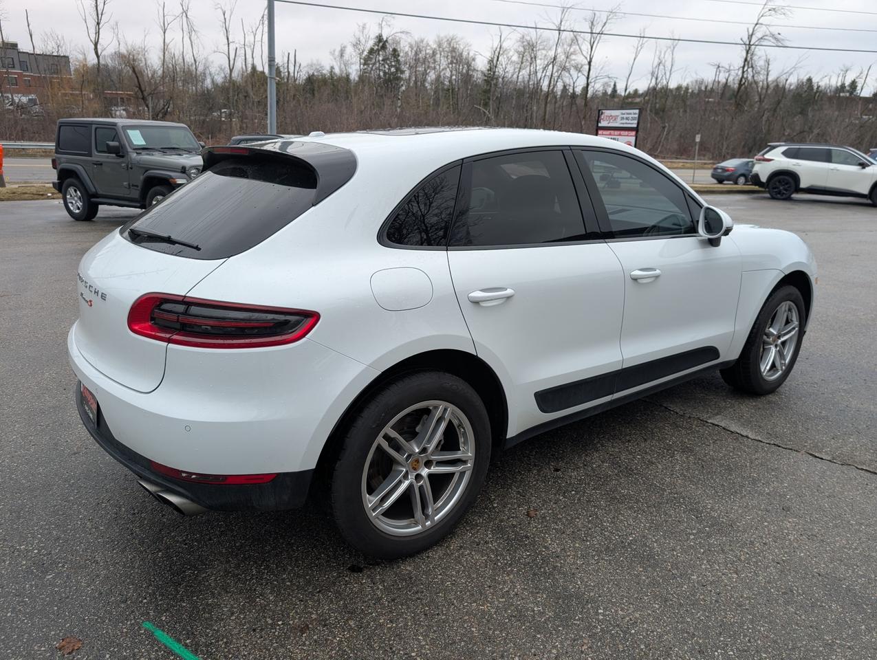2017 Porsche Macan S 4dr All-Wheel Drive Photo