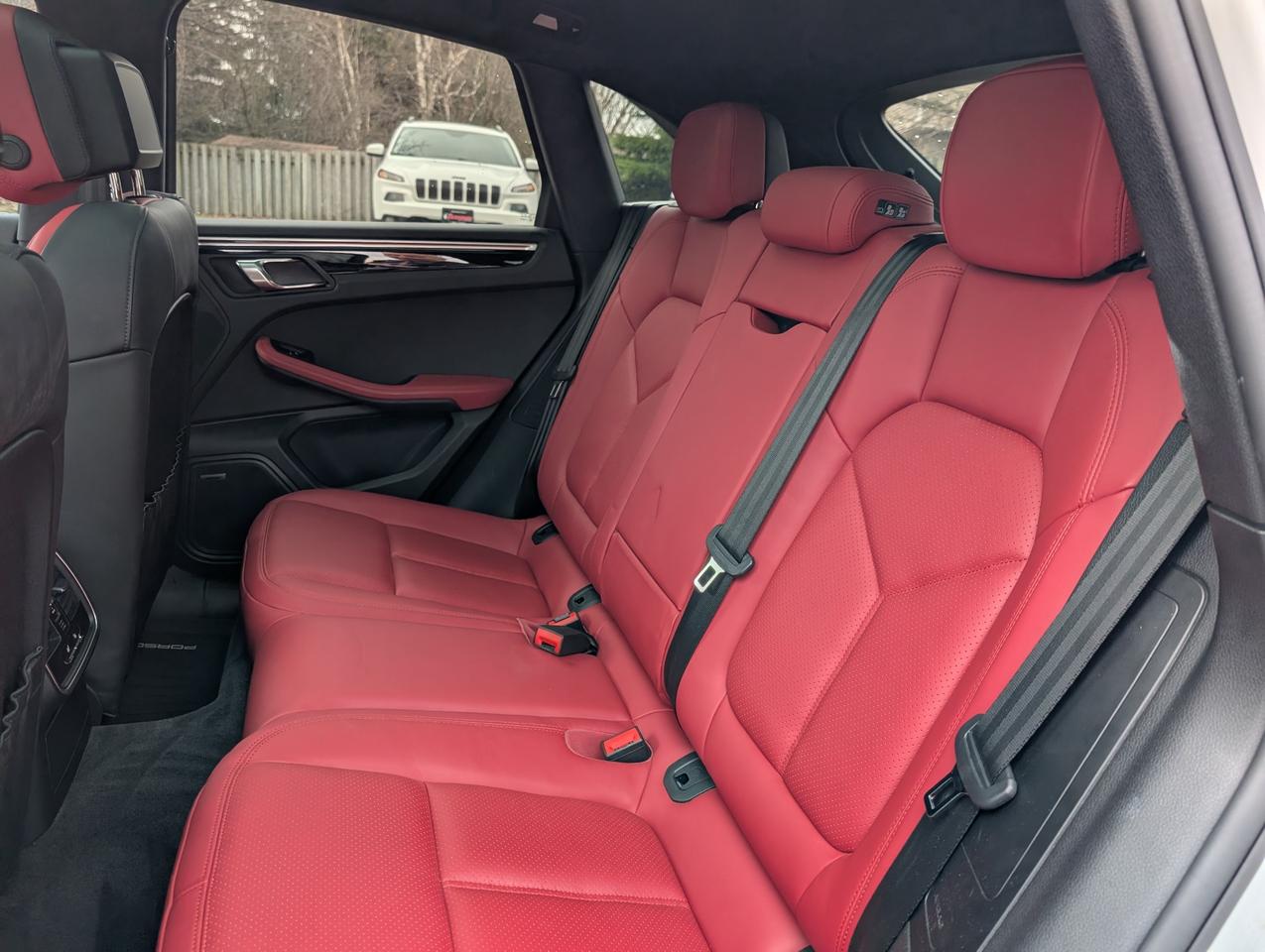 2017 Porsche Macan S 4dr All-Wheel Drive Photo