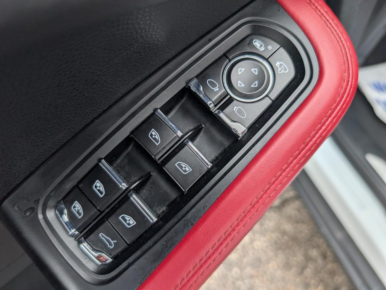 2017 Porsche Macan S 4dr All-Wheel Drive Photo