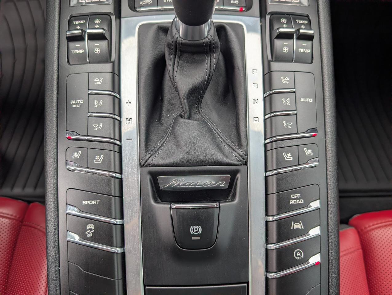 2017 Porsche Macan S 4dr All-Wheel Drive Photo