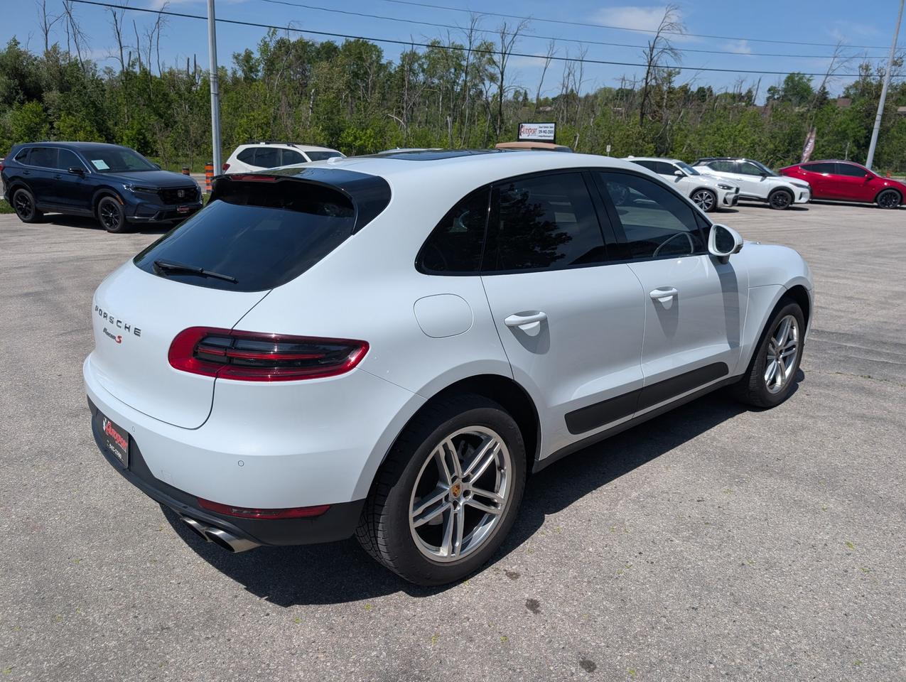 2017 Porsche Macan S 4dr All-Wheel Drive Photo