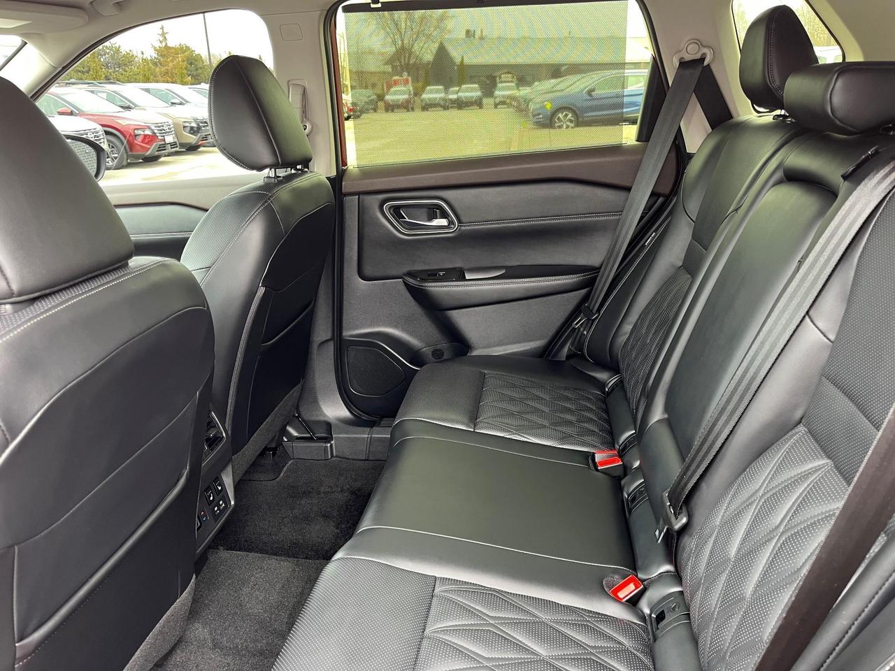2023 Nissan Rogue Platinum 4dr All-Wheel Drive Sport Utility Photo