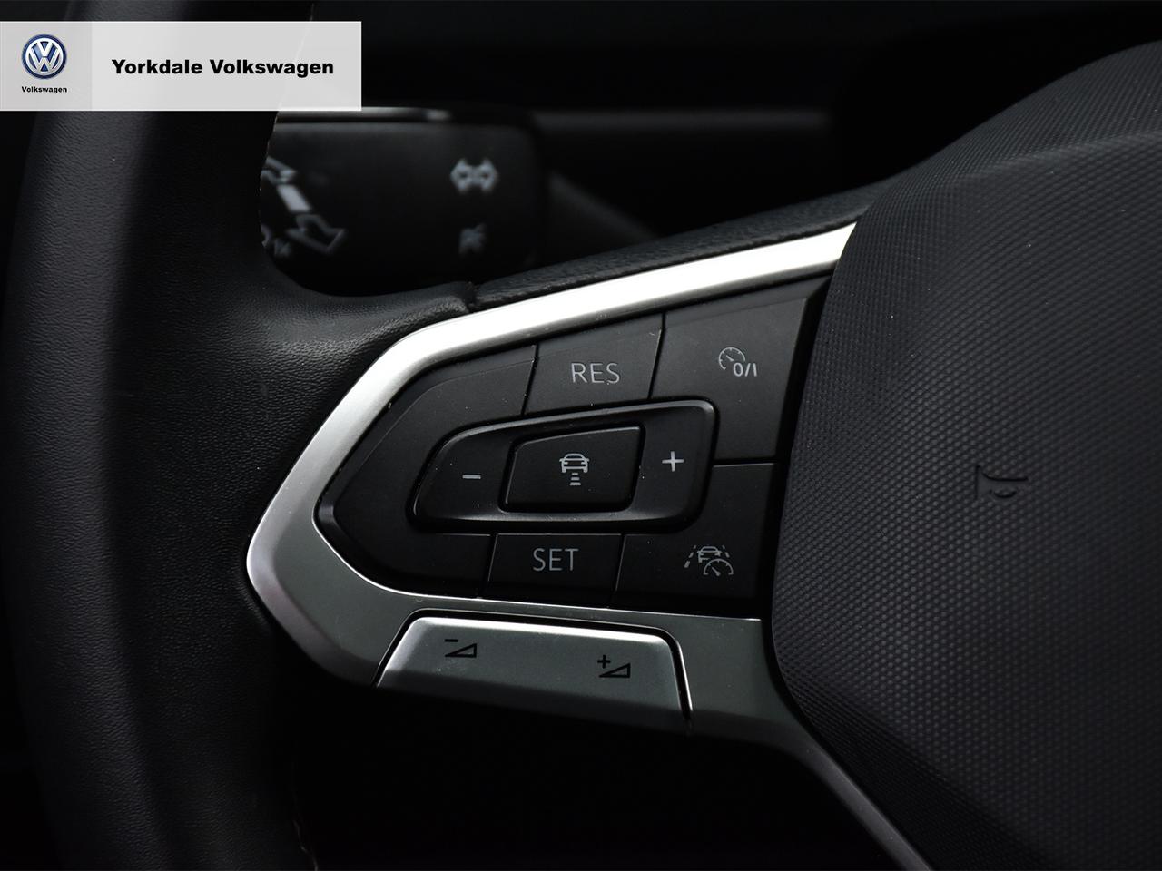 2022 Volkswagen Tiguan 4Motion Photo