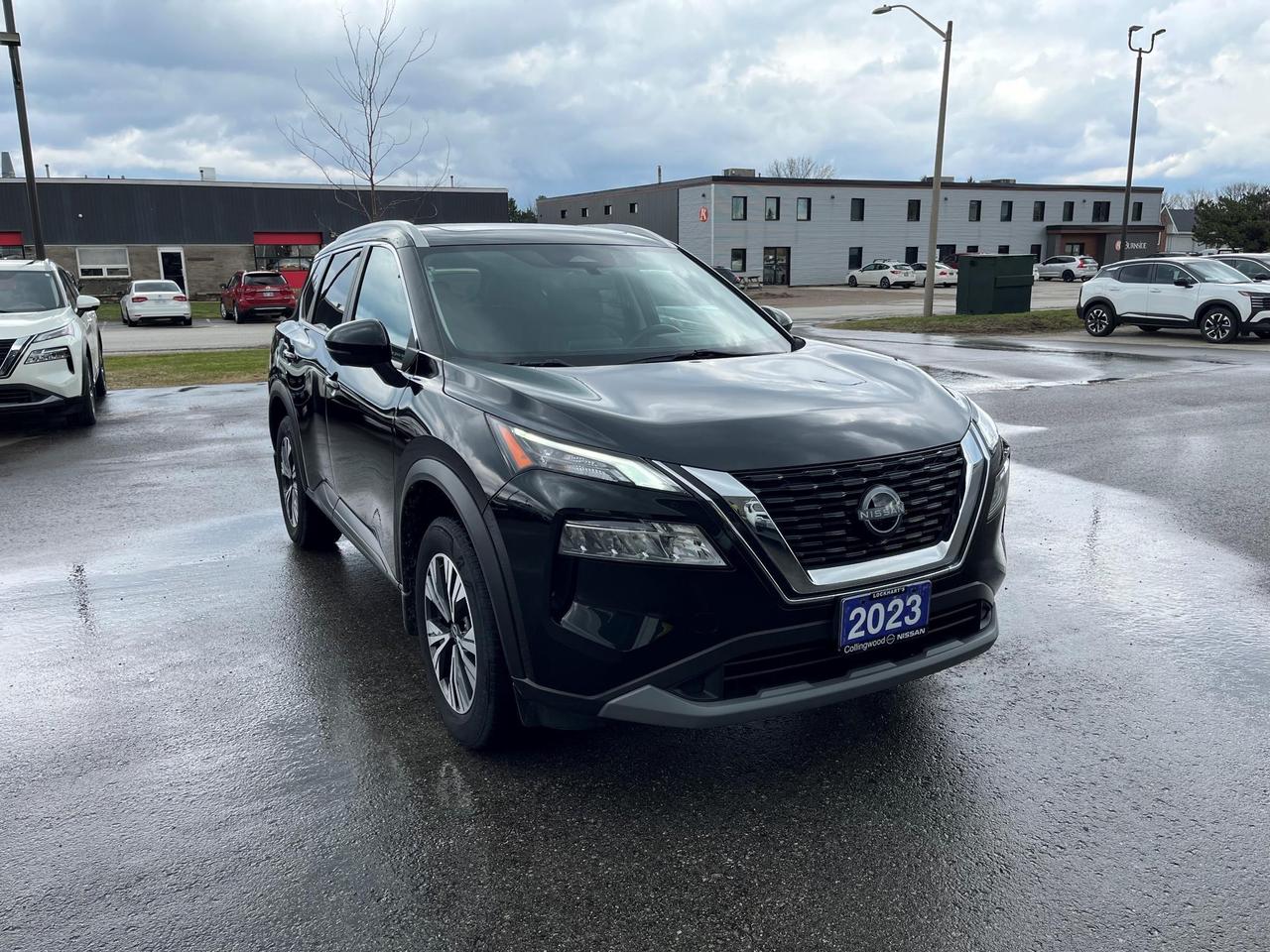 2023 Nissan Rogue SV AWD Photo