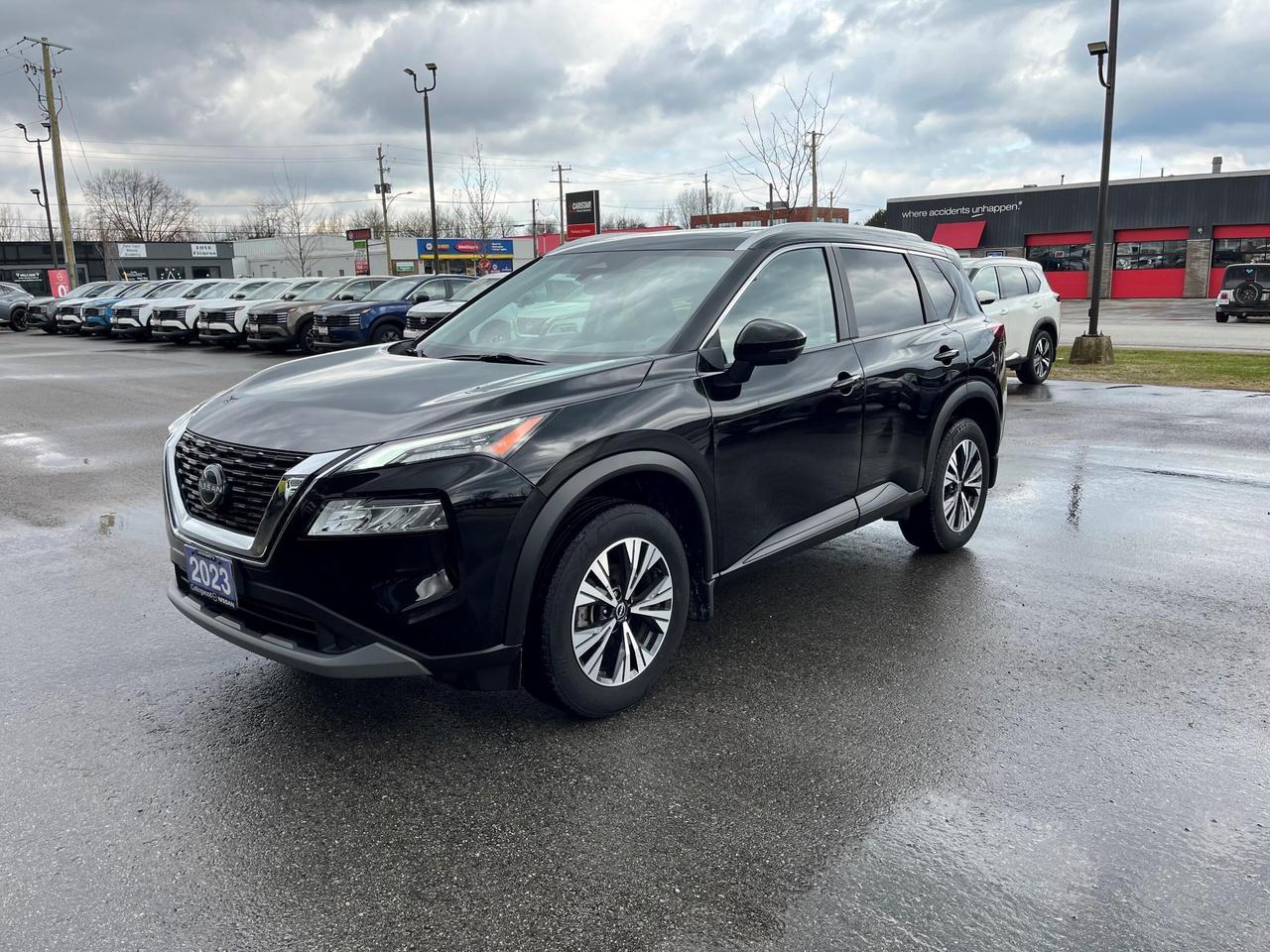2023 Nissan Rogue SV AWD Photo