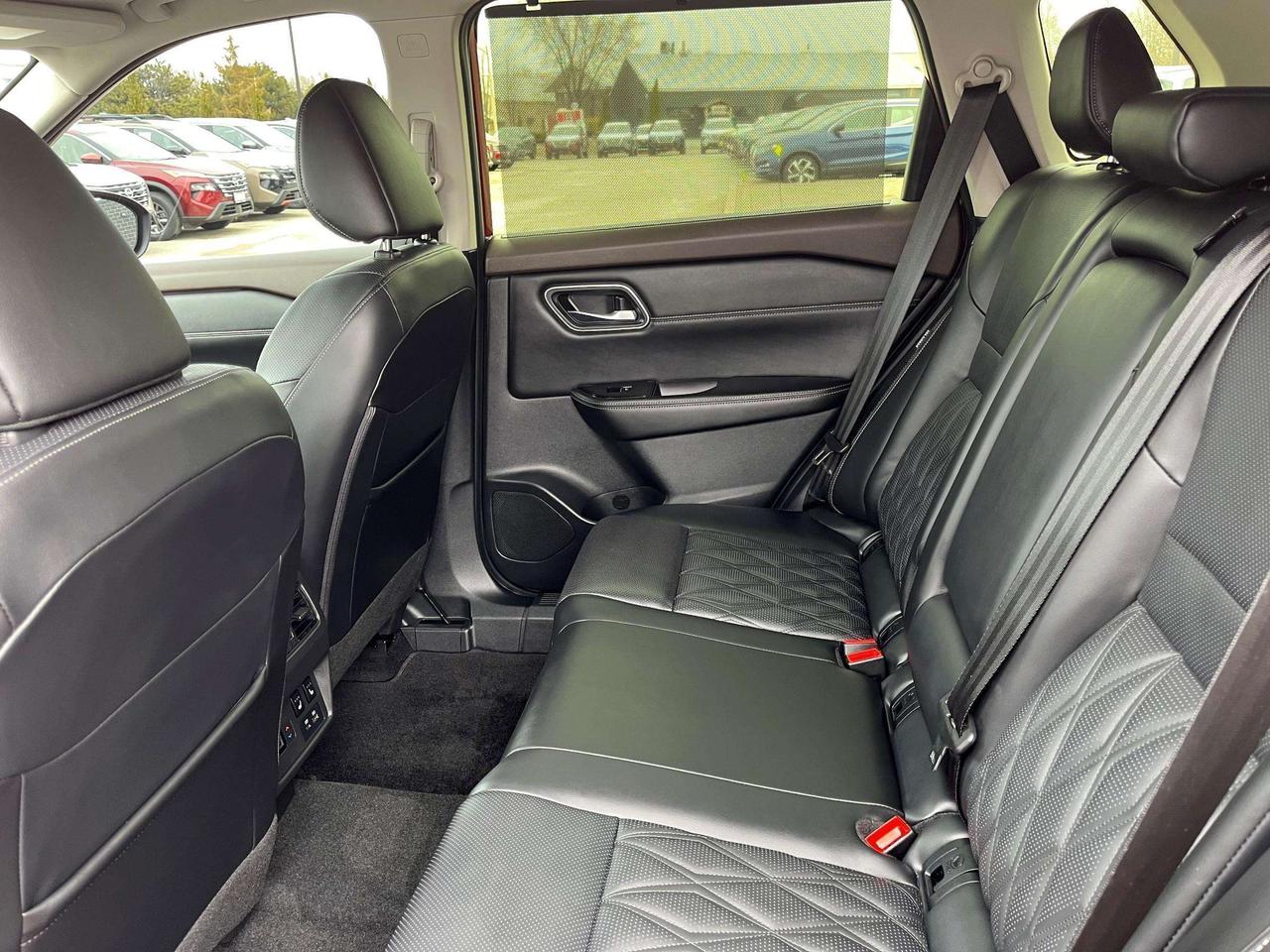 2023 Nissan Rogue Platinum AWD Photo