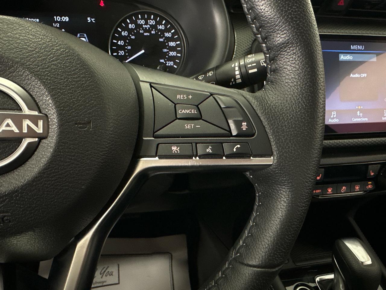 2024 Nissan Kicks SV 4dr Front-Wheel Drive Photo