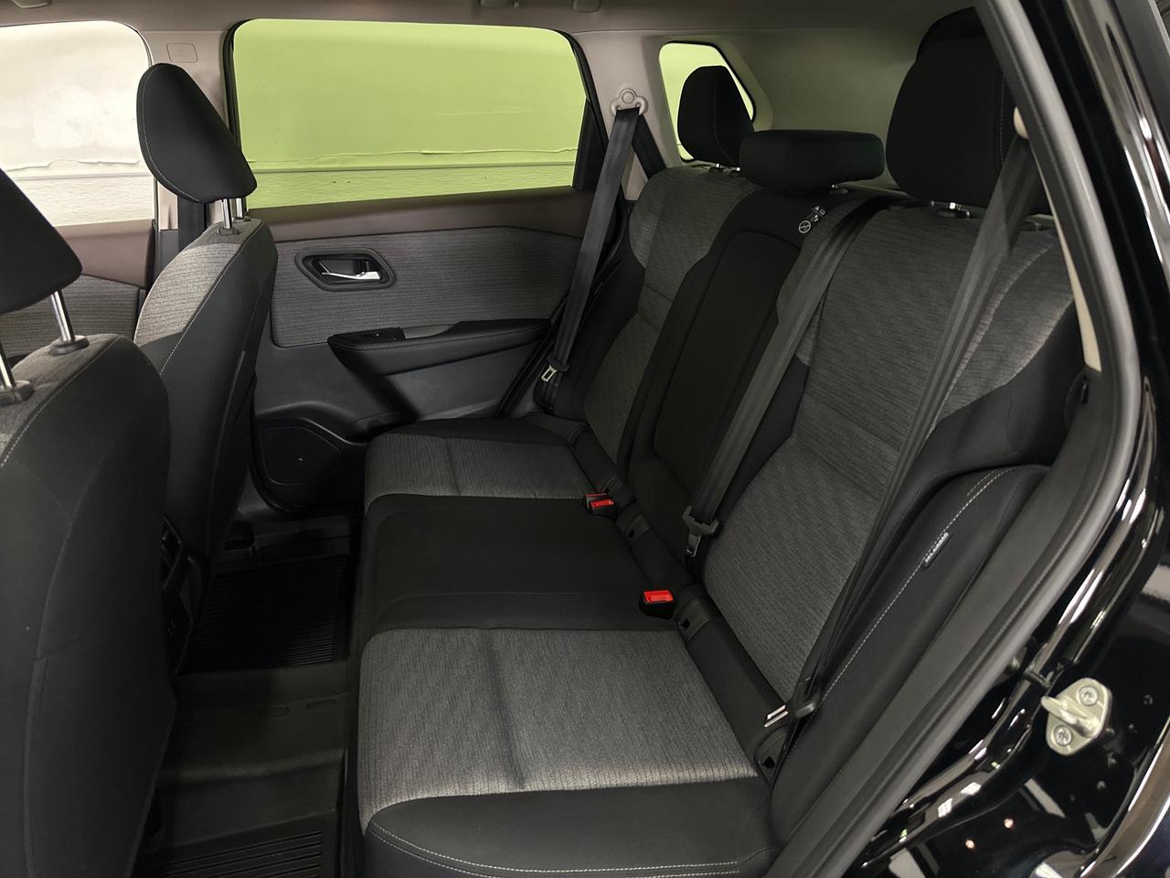 2023 Nissan Rogue SV Moonroof 4dr All-Wheel Drive Sport Utility Photo