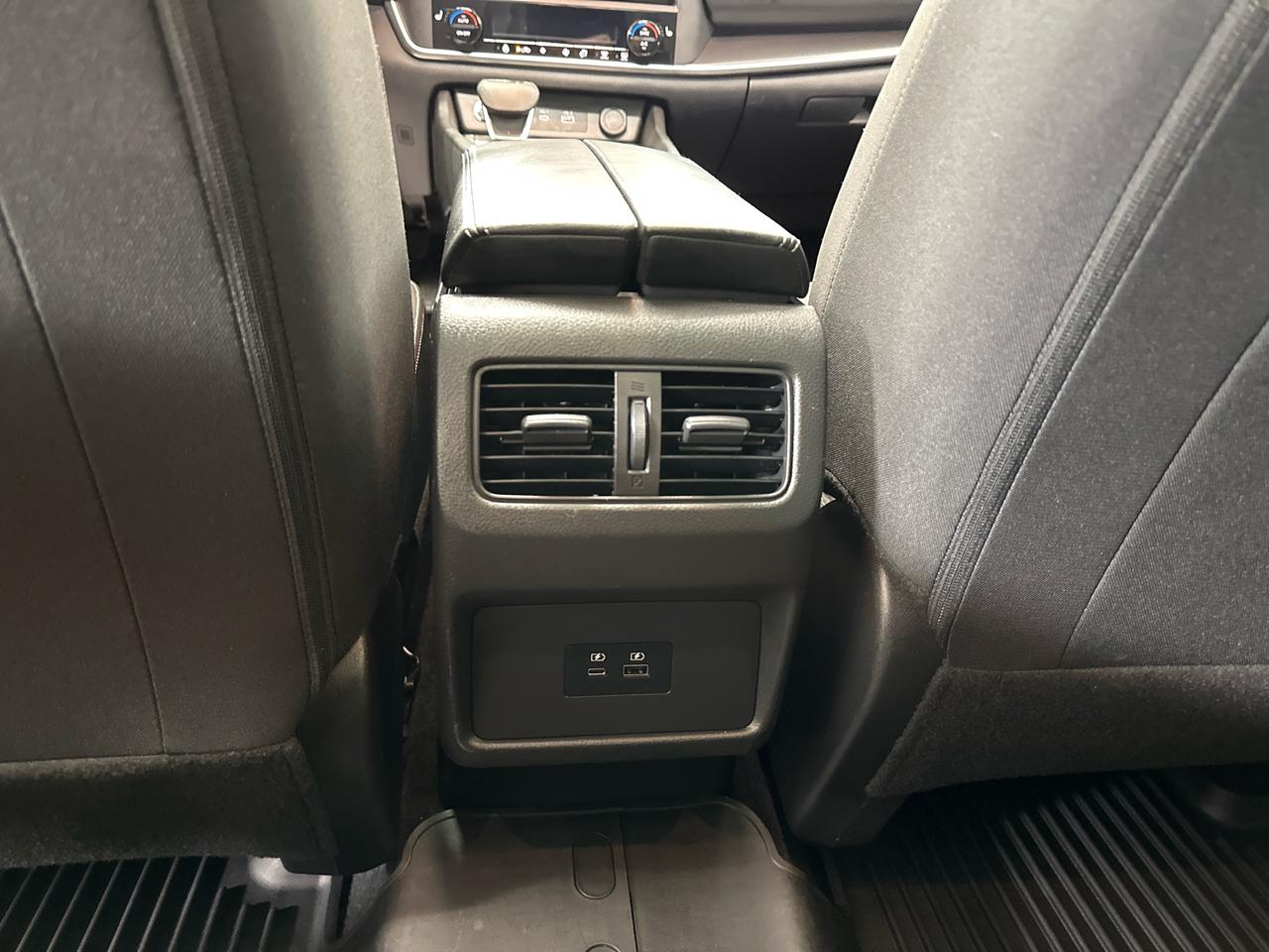 2023 Nissan Rogue SV Moonroof 4dr All-Wheel Drive Sport Utility Photo