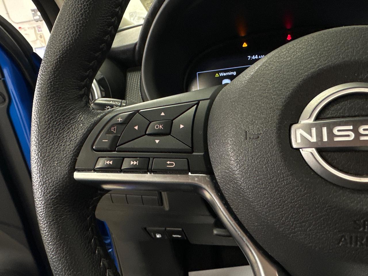 2024 Nissan Kicks SV 4dr Front-Wheel Drive Photo