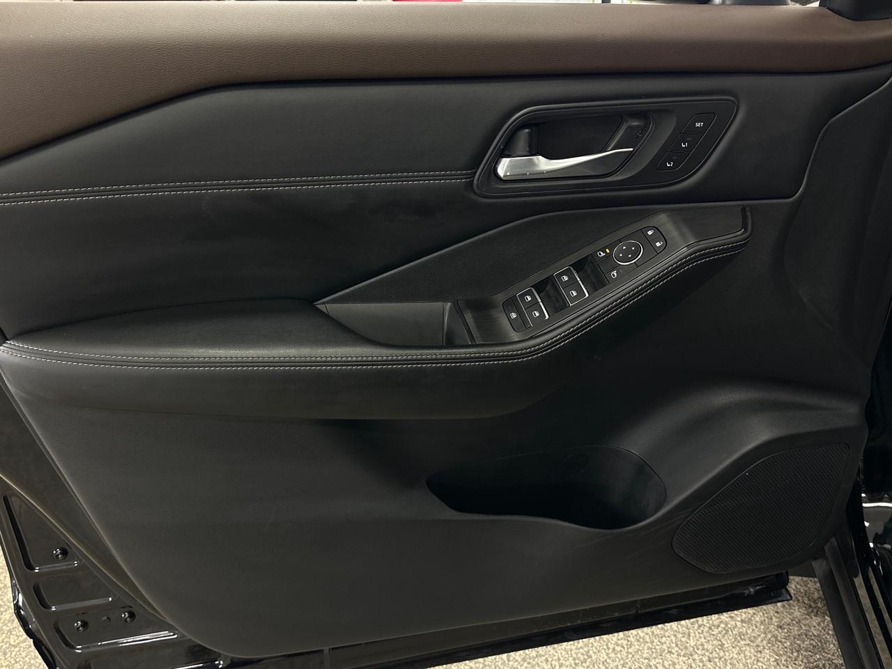 2023 Nissan Rogue SL 4dr All-Wheel Drive Sport Utility Photo