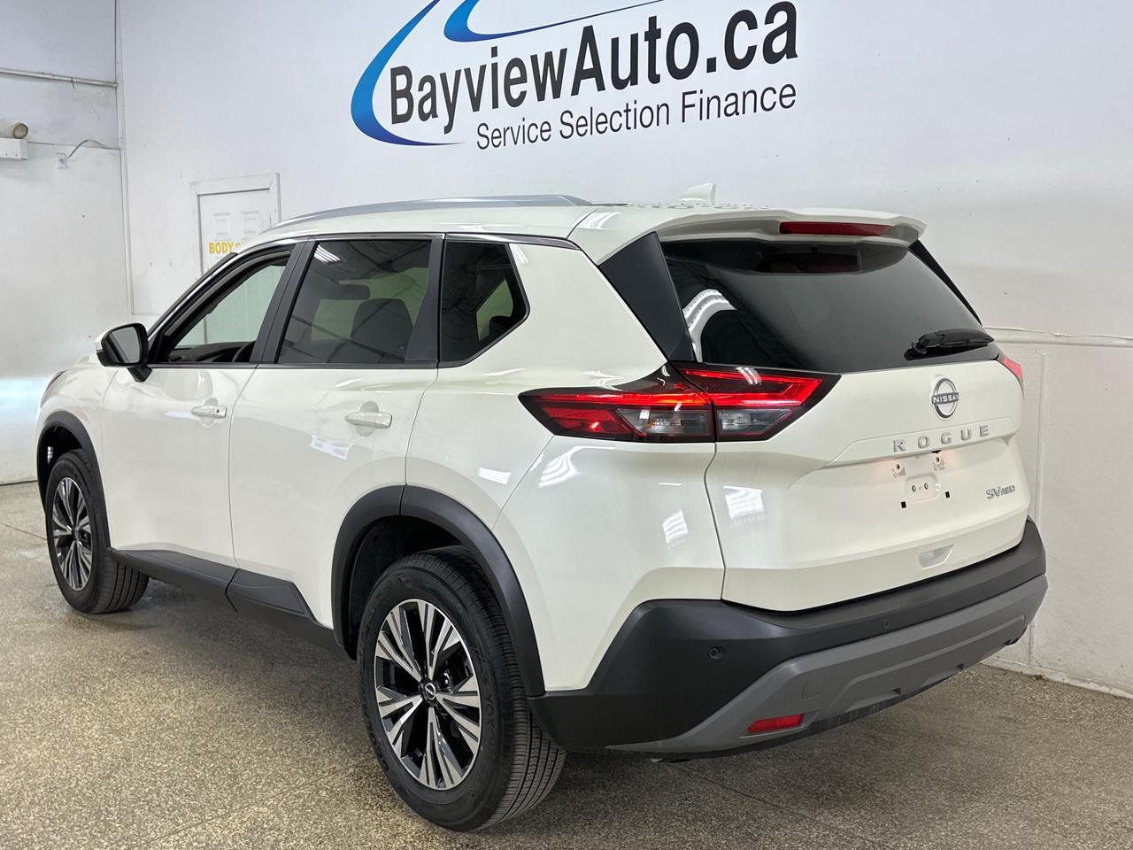 2023 Nissan Rogue SV Moonroof 4dr All-Wheel Drive Sport Utility Photo4