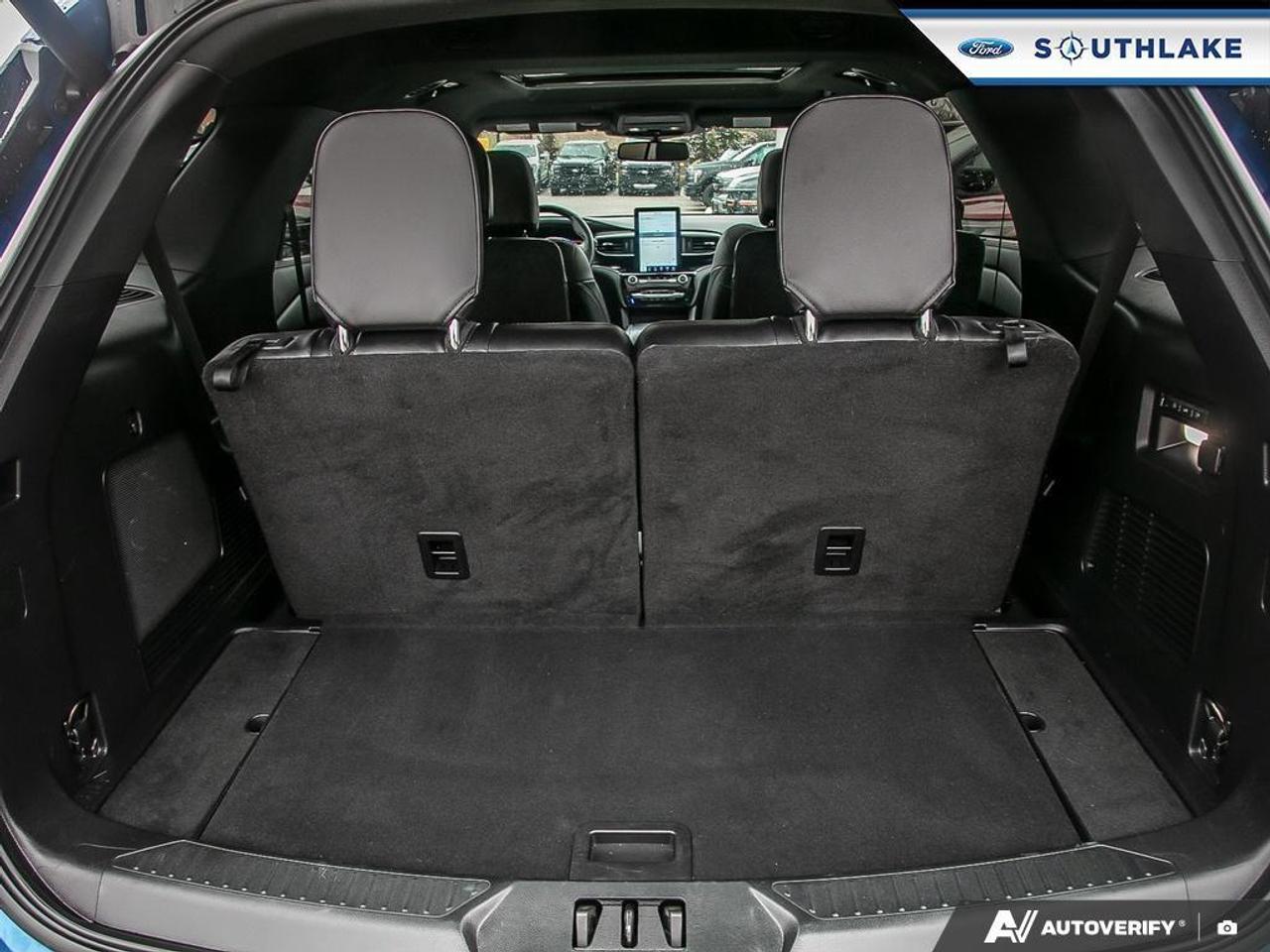 2022 Ford Explorer ST 4dr 4x4 Photo