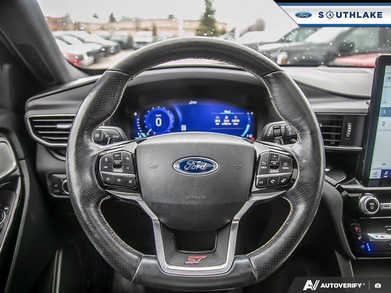2022 Ford Explorer ST 4dr 4x4 Photo