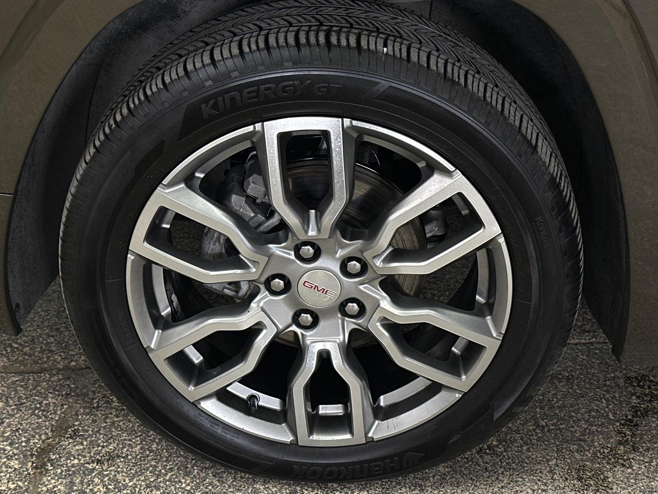 2023 GMC Terrain Denali All-Wheel Drive Photo