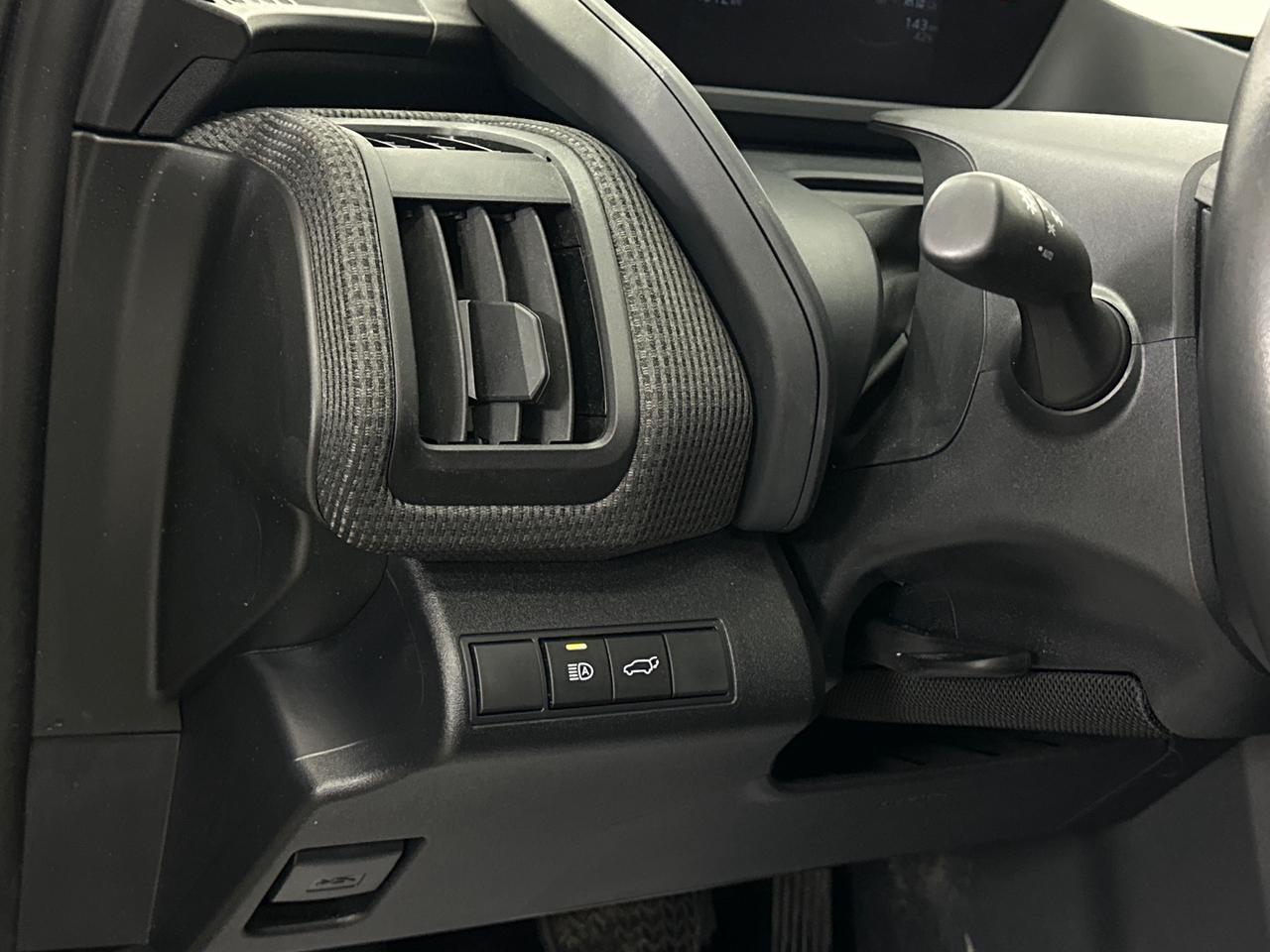 2024 Toyota bZ4X LE 4dr Front-Wheel Drive Photo