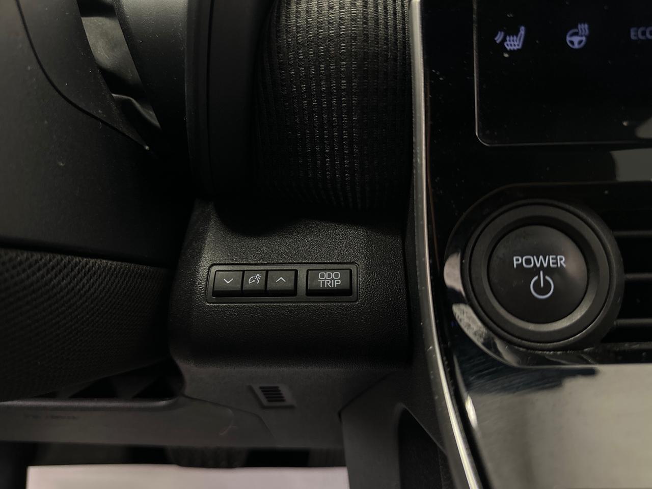 2024 Toyota bZ4X LE 4dr Front-Wheel Drive Photo