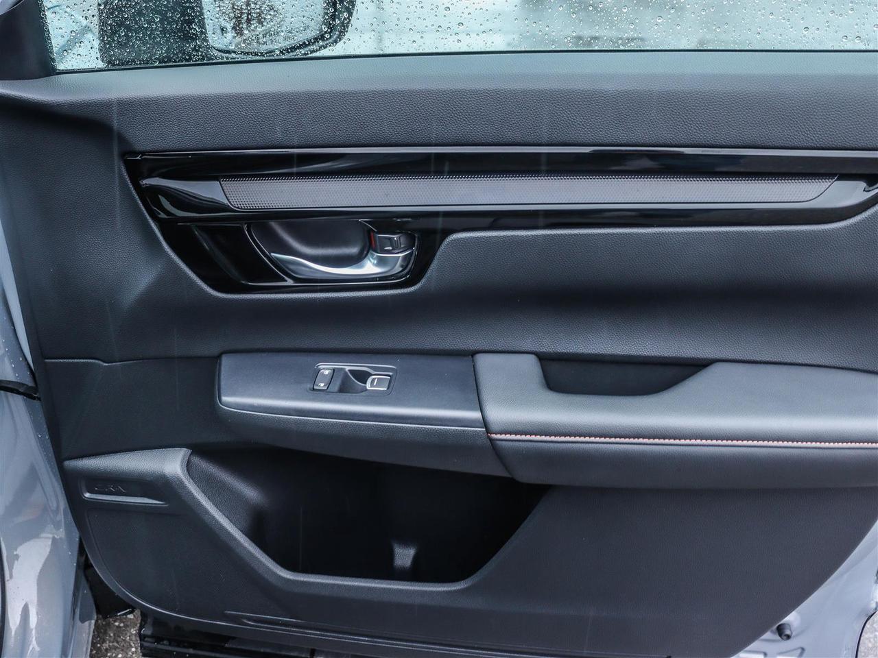 2024 Honda CR-V Hybrid Touring 4dr All-Wheel Drive Photo