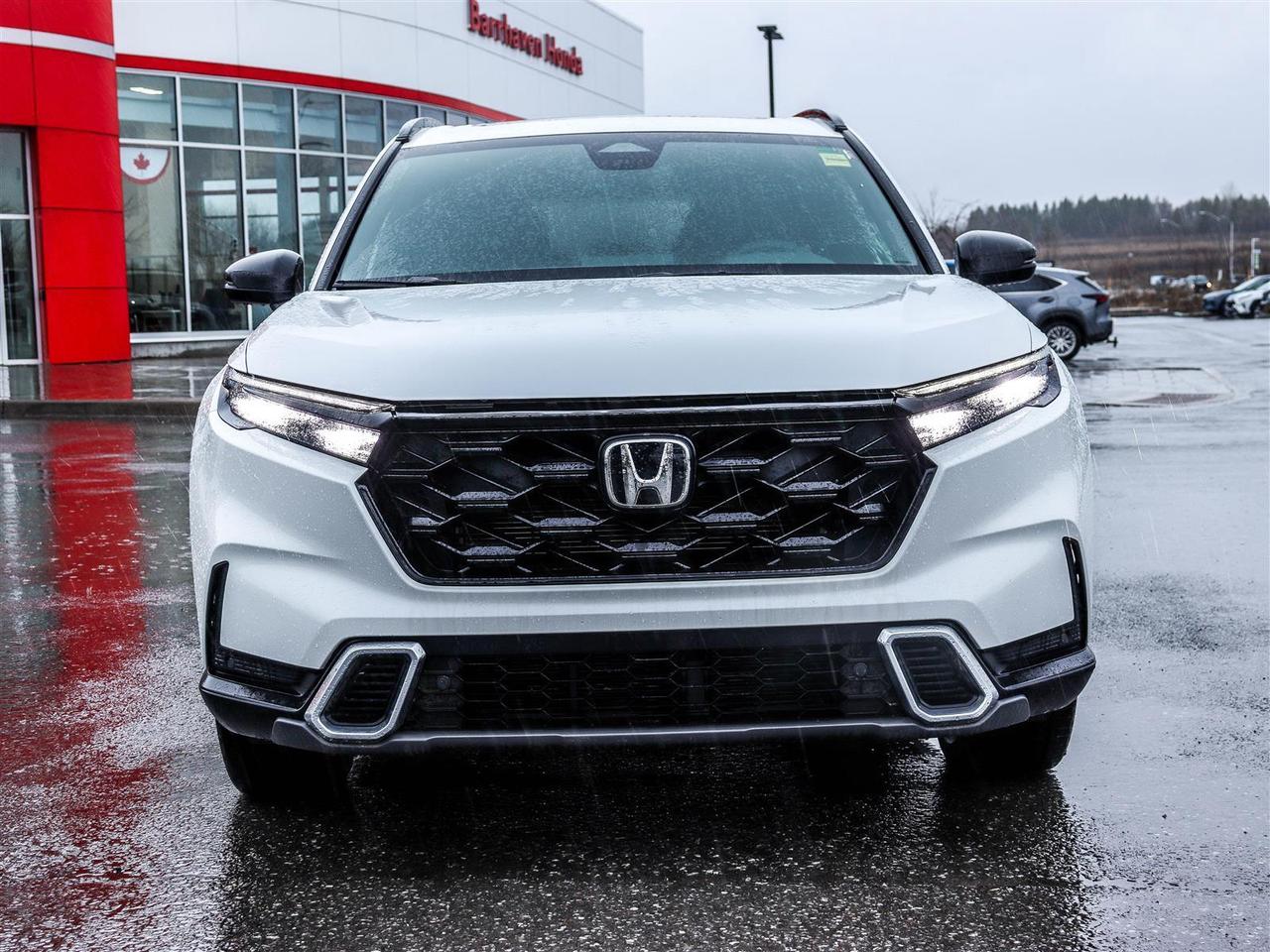 2024 Honda CR-V Hybrid Touring 4dr All-Wheel Drive Photo1