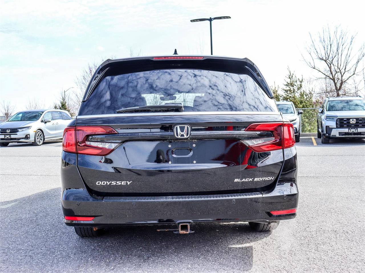 2023 Honda Odyssey Black Edition Passenger Van Photo