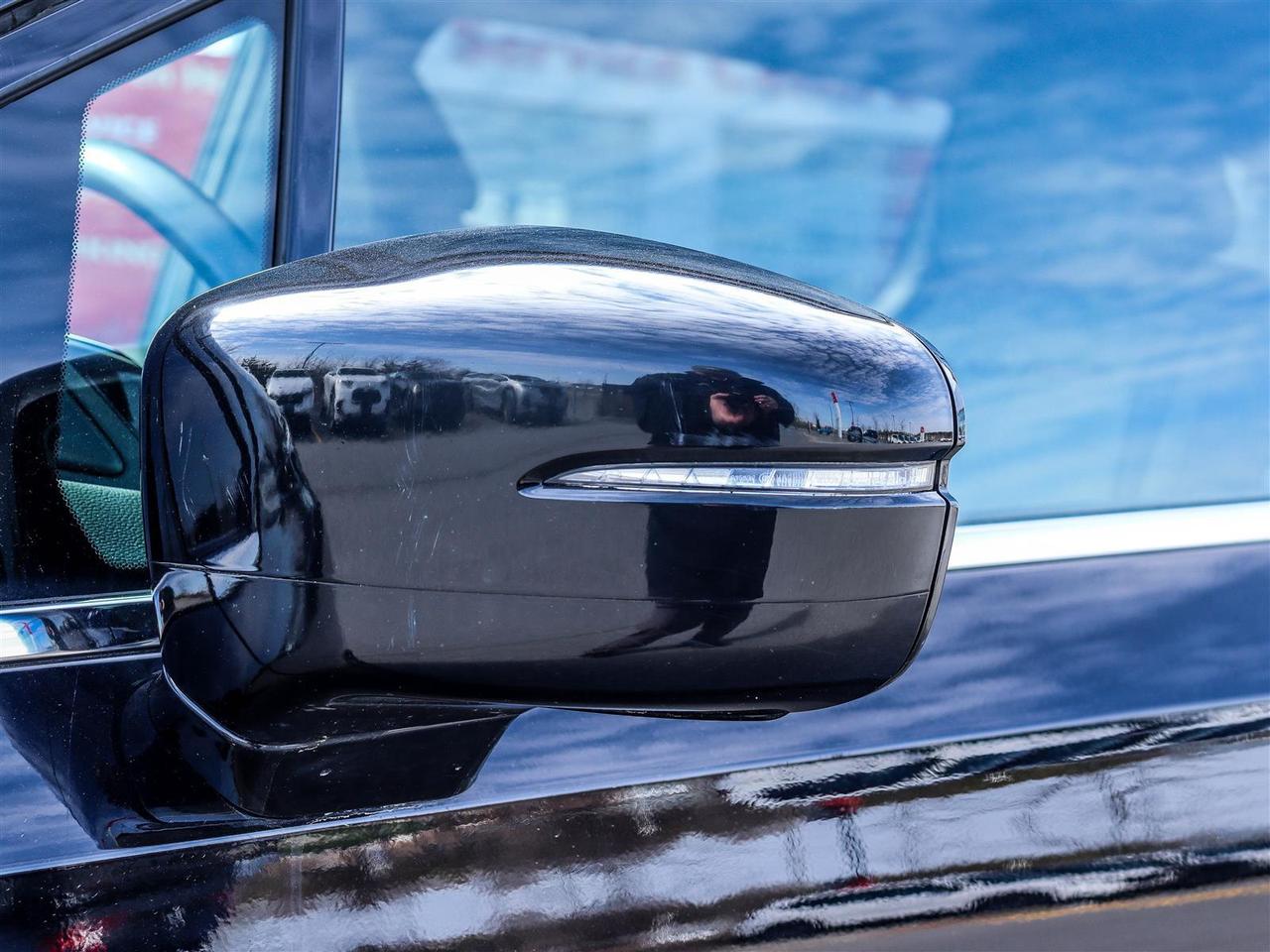 2023 Honda Odyssey Black Edition Passenger Van Photo
