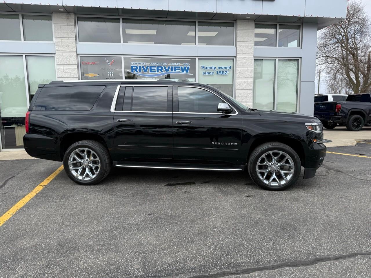 2019 Chevrolet Suburban Premier 4x4 Photo