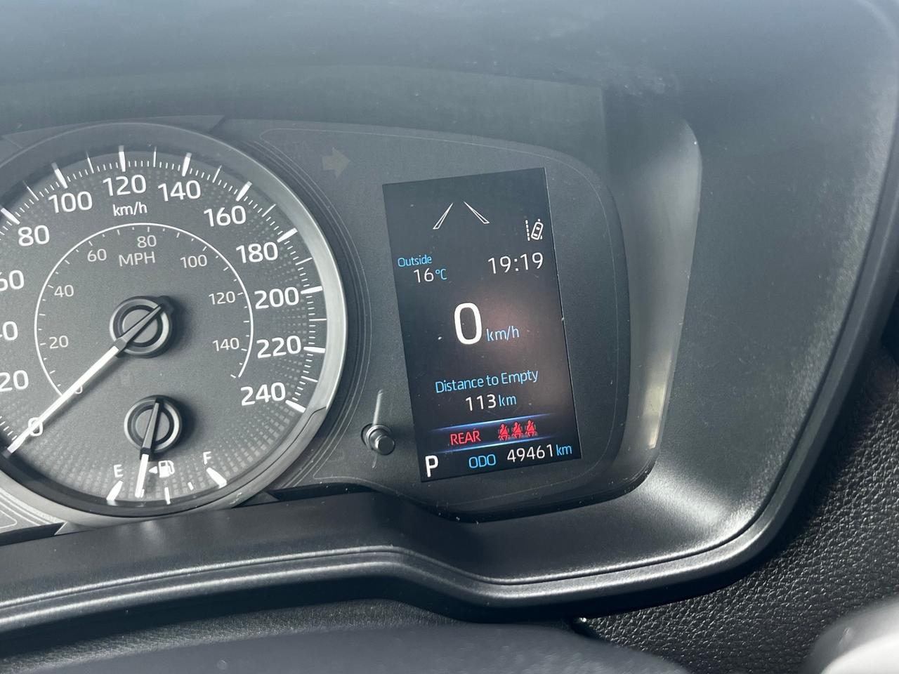 2020 Toyota Corolla LE Photo