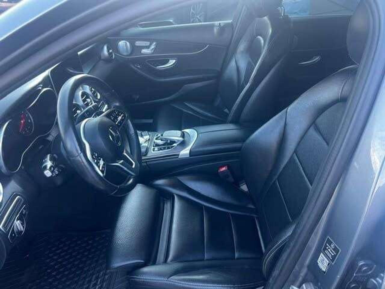 2019 Mercedes-Benz C-Class C300 Photo