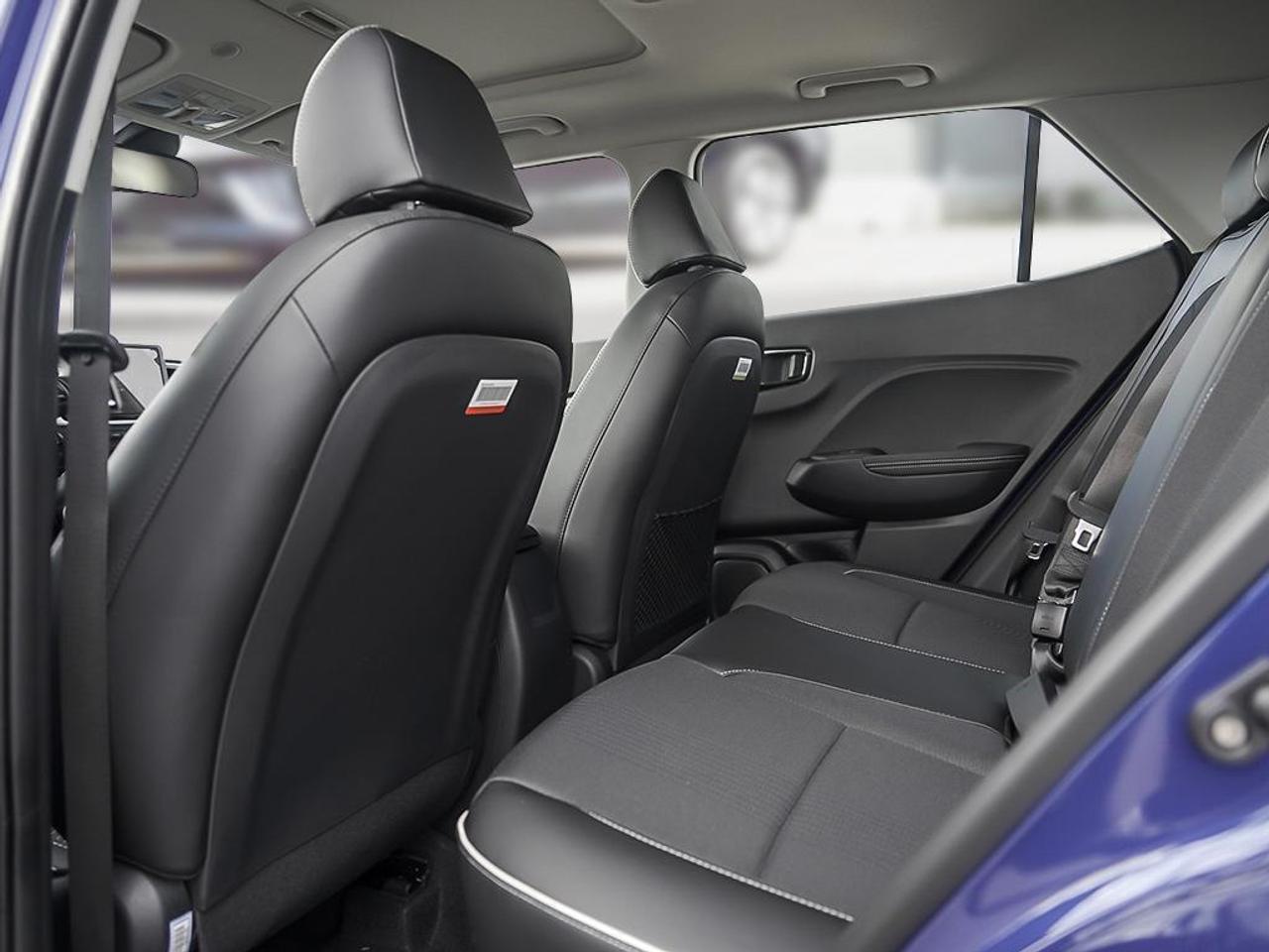 2025 Hyundai Venue Ultimate IVT w/Black Interior Photo