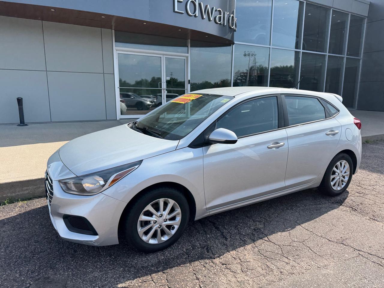 2019 Hyundai Accent Preferred (A6) 4dr Hatchback Photo