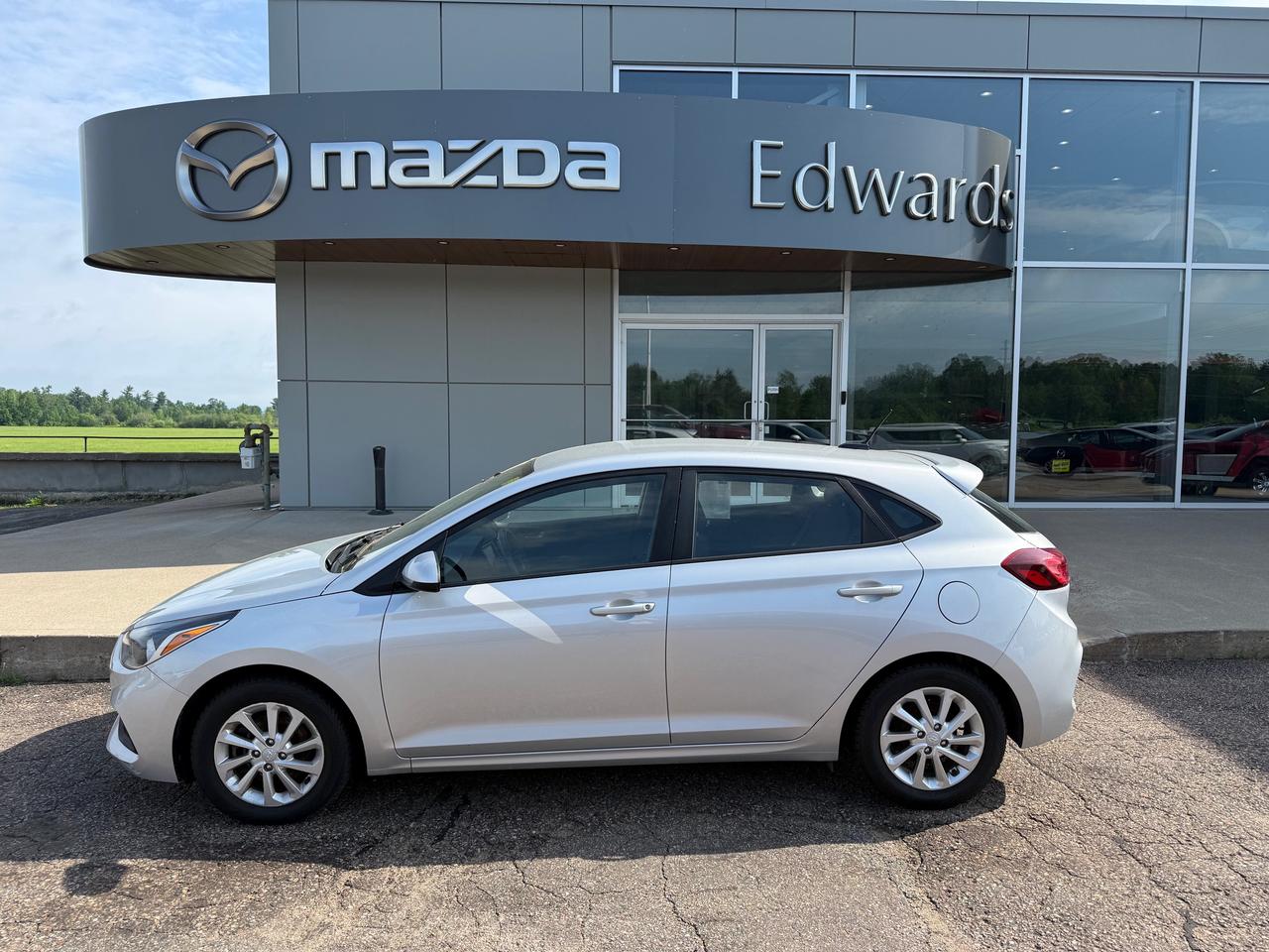 2019 Hyundai Accent Preferred (A6) 4dr Hatchback Photo0